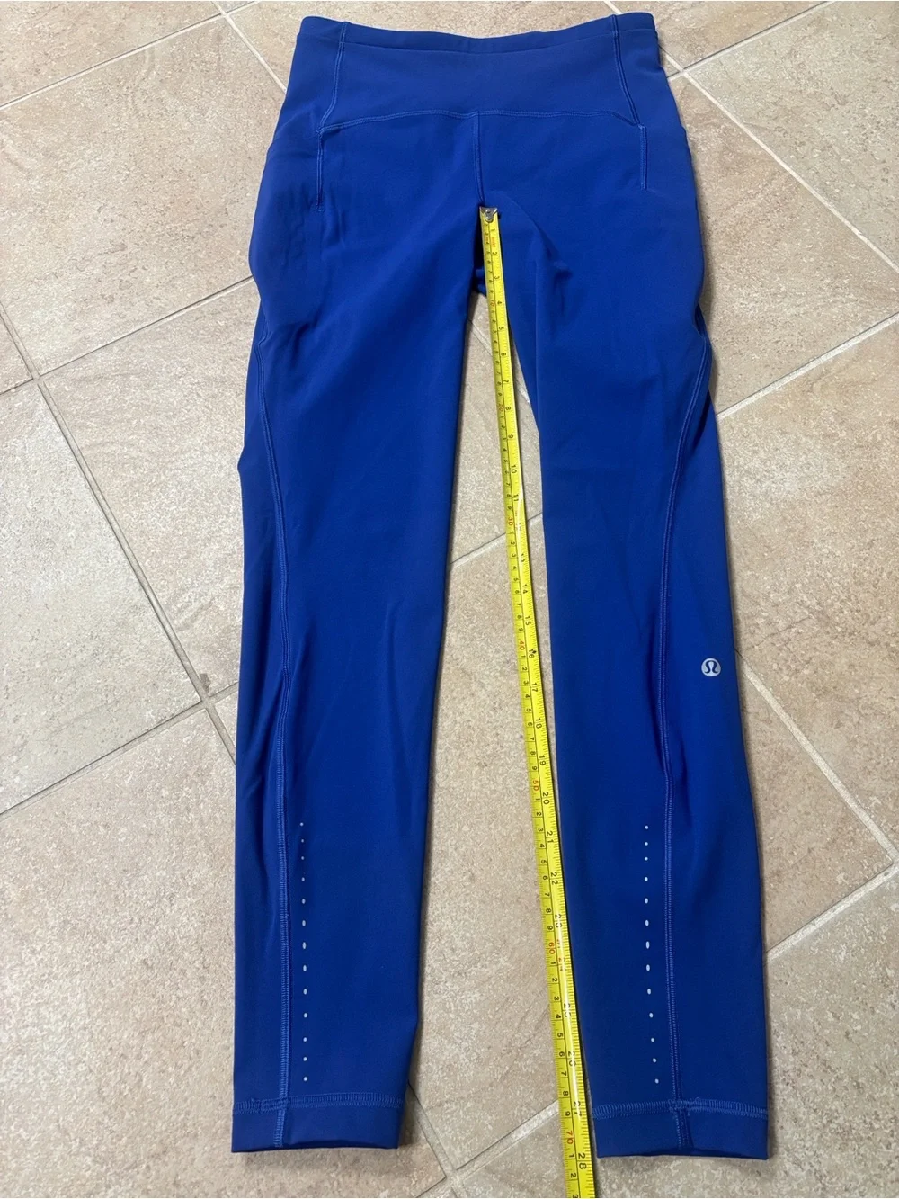lululemon athletica like continuous cash